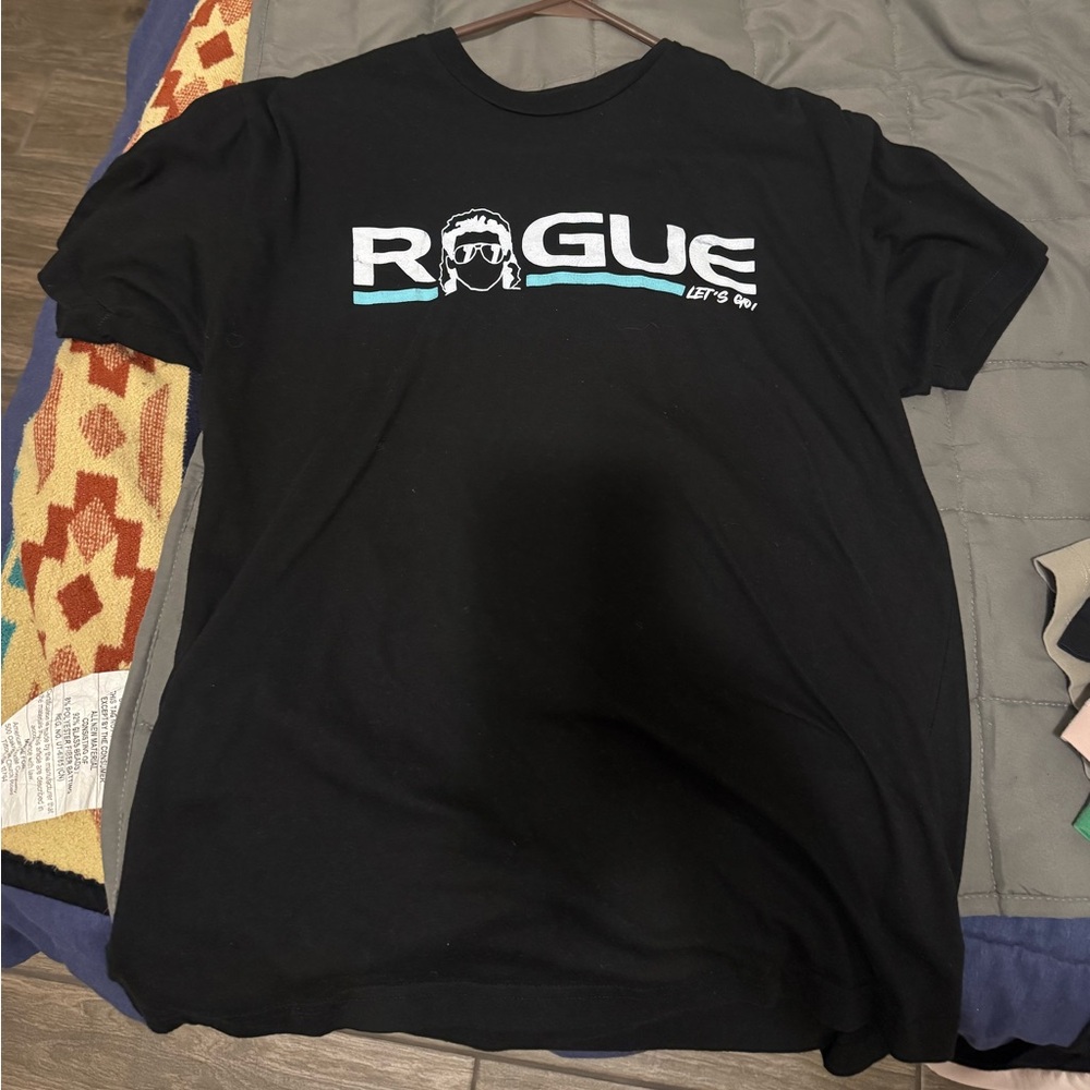 Justin Mederios Rogue Tee
Black - Size Large